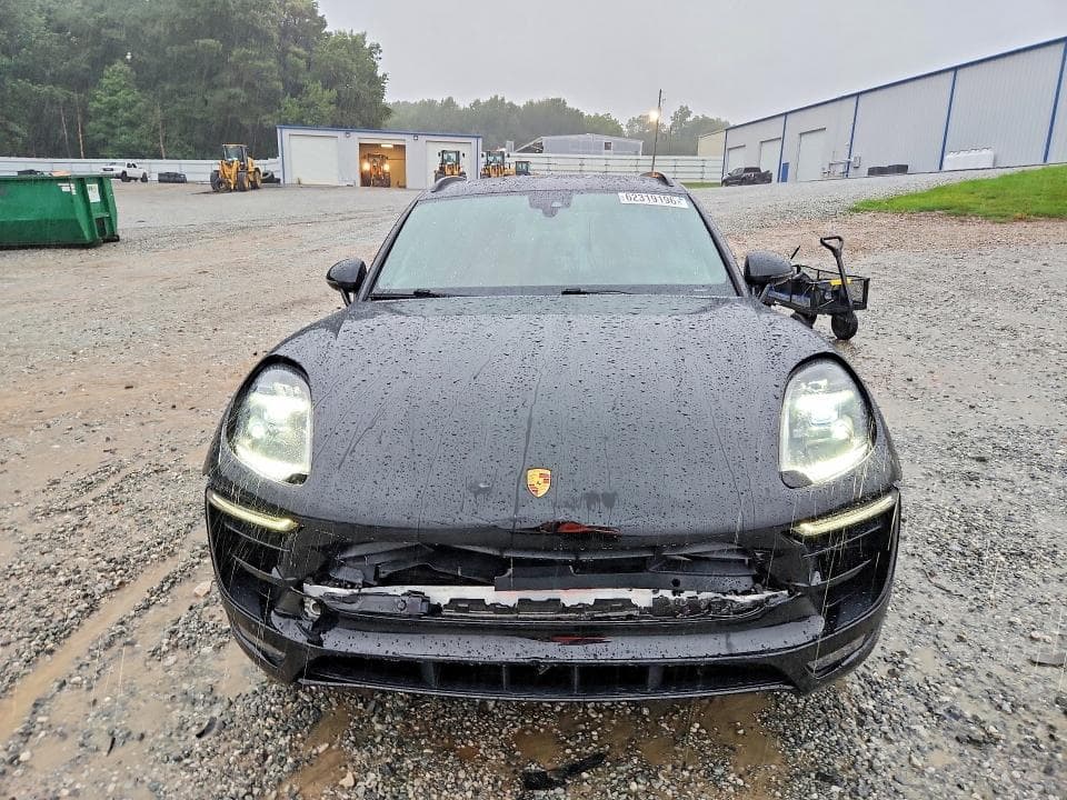 2018 PORSCHE MACAN GTS 5