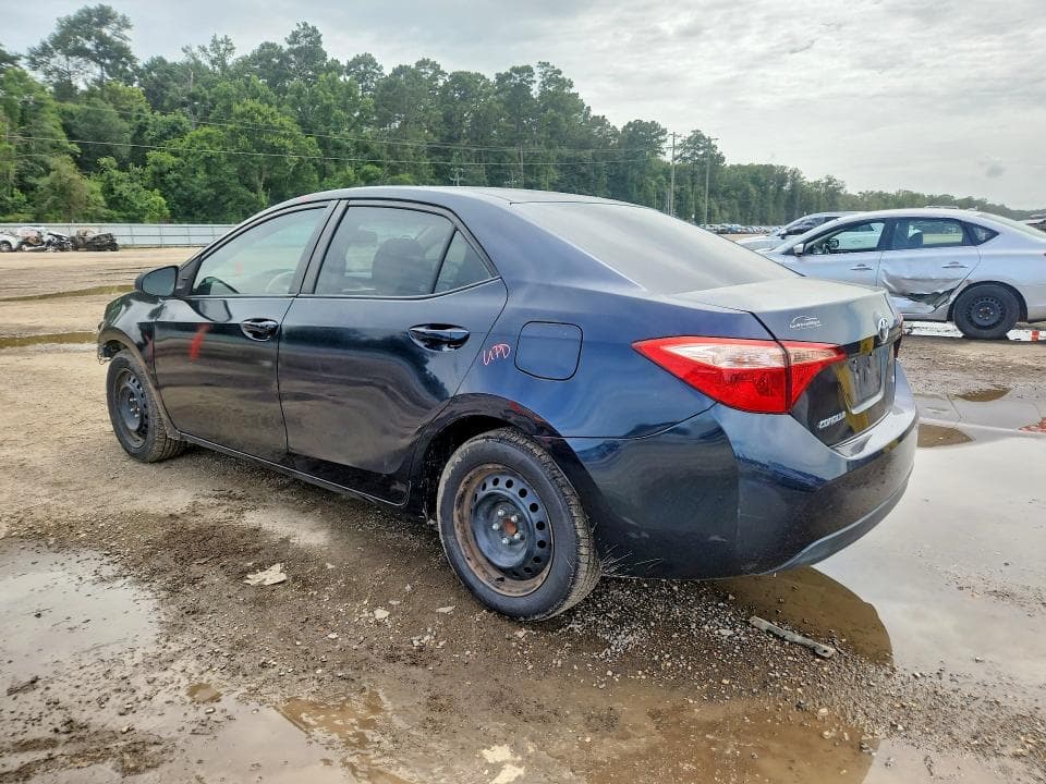 2017 TOYOTA COROLLA LE 2