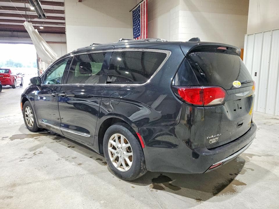 2020 CHRYSLER PACIFICA TOURING L 2