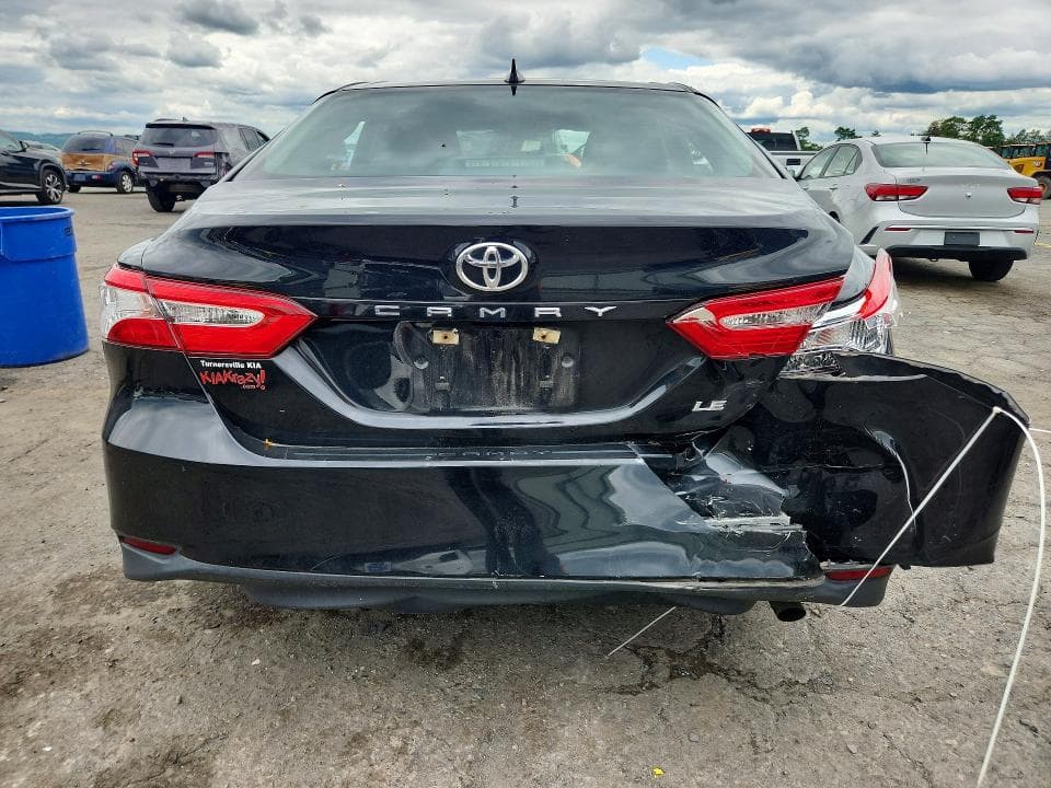 2020 TOYOTA CAMRY LE 6