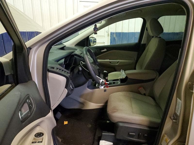 2017 FORD ESCAPE SE 7