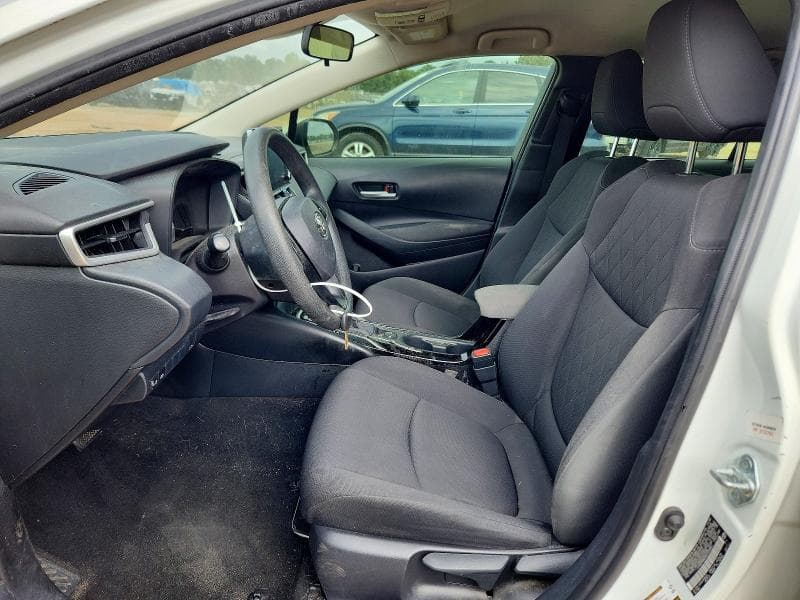 2021 TOYOTA COROLLA LE 7