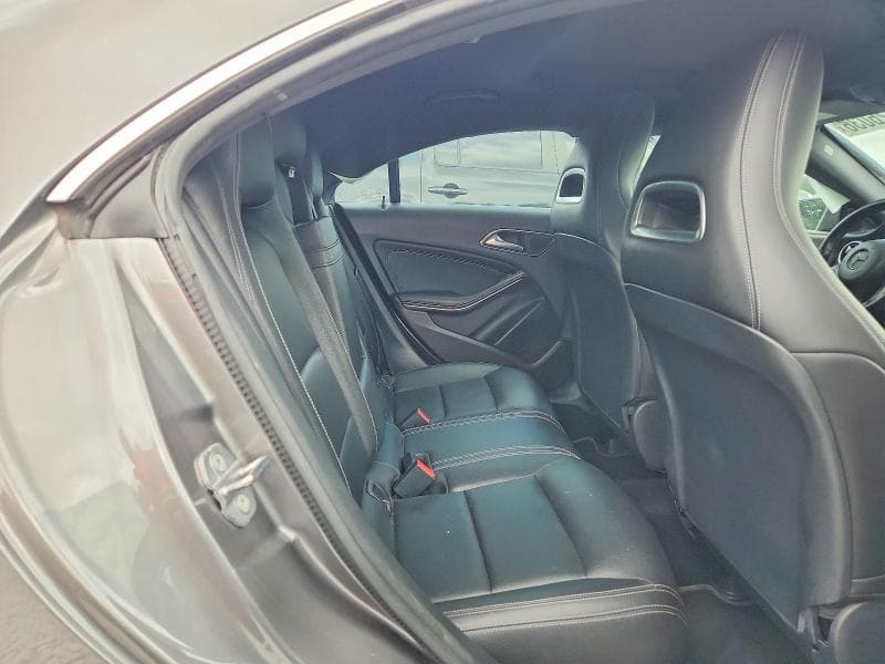 2019 MERCEDES-BENZ CLA 250 10