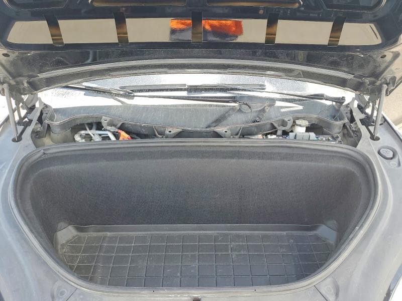 2018 TESLA MODEL X 11