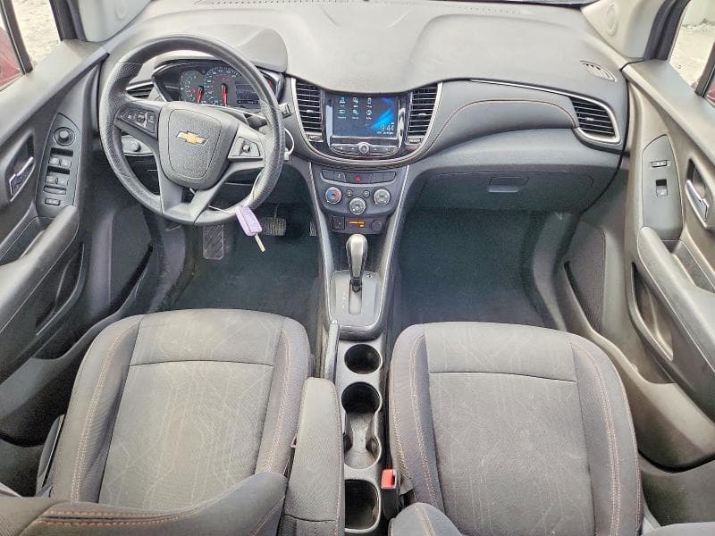 2017 CHEVROLET TRAX 1LT 8