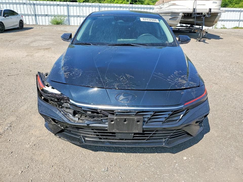 2025 HYUNDAI ELANTRA LIMITED 5