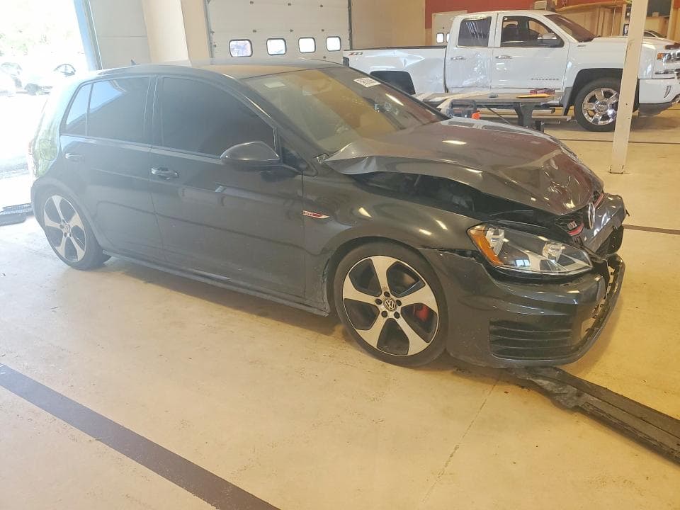 2017 VOLKSWAGEN GTI S 4