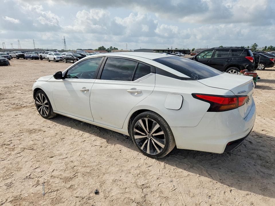 2019 NISSAN ALTIMA SR 2