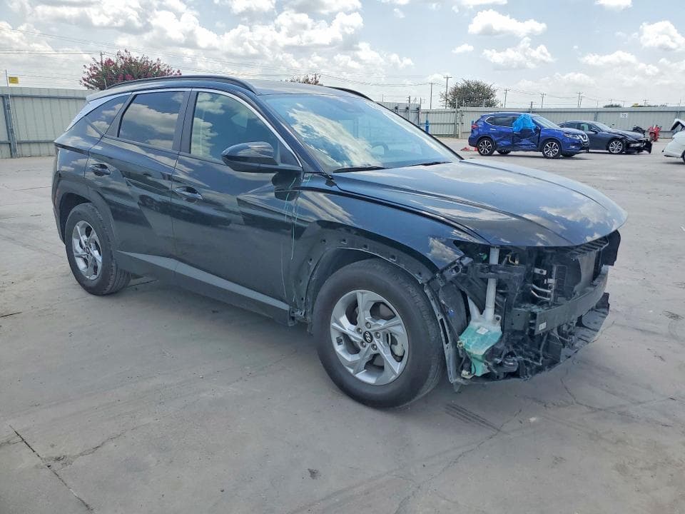 2024 HYUNDAI TUCSON SEL 4