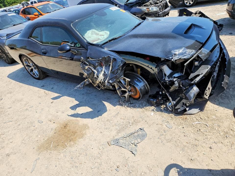 2022 DODGE CHALLENGER GT 4