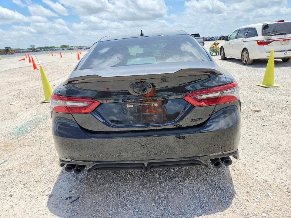 2022 TOYOTA CAMRY XSE 6
