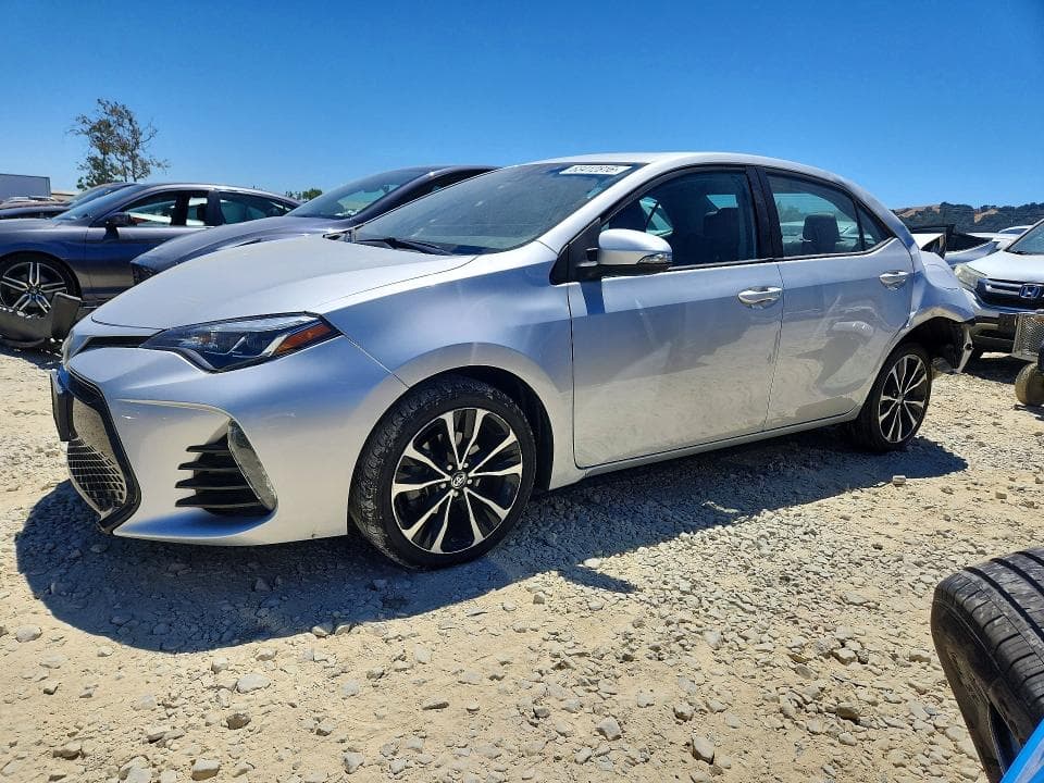 2018 TOYOTA COROLLA XSE - 1