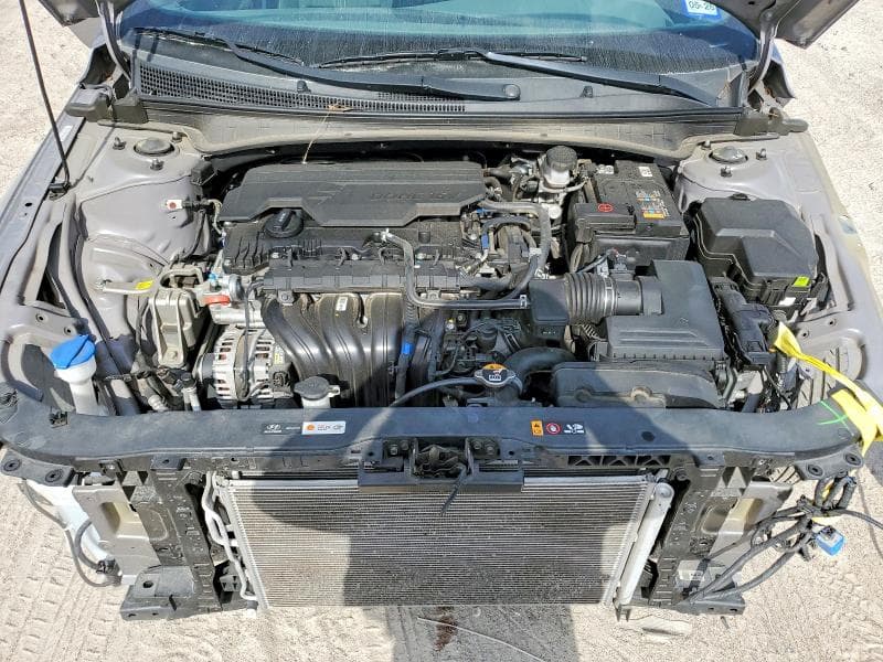 2024 HYUNDAI ELANTRA SEL 11