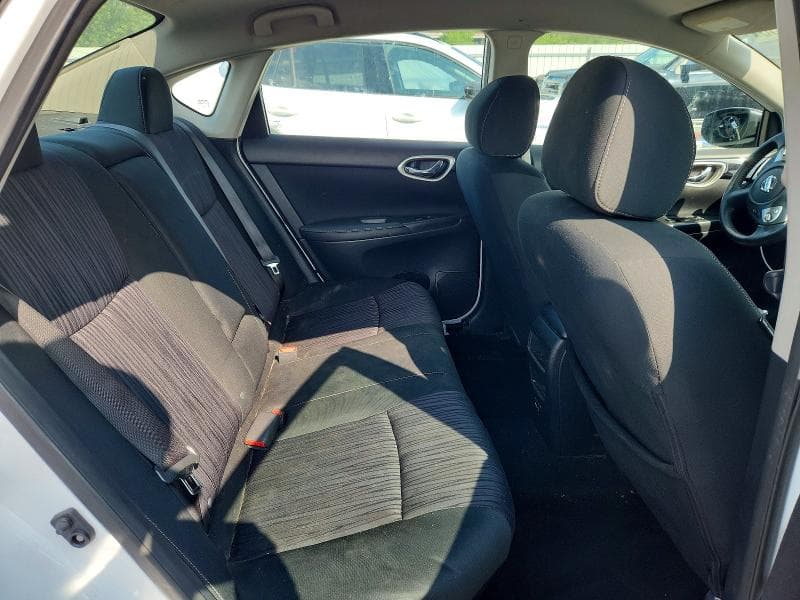 2019 NISSAN SENTRA SV 10