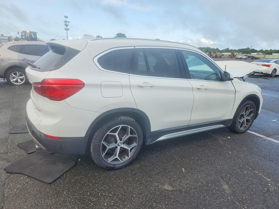 2018 BMW X1 XDRIVE28I 3