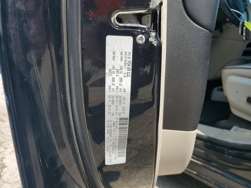 2017 CHRYSLER PACIFICA LIMITED 13