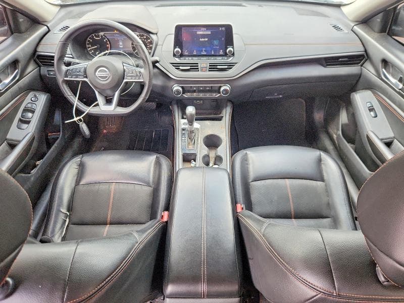 2021 NISSAN ALTIMA SR 8