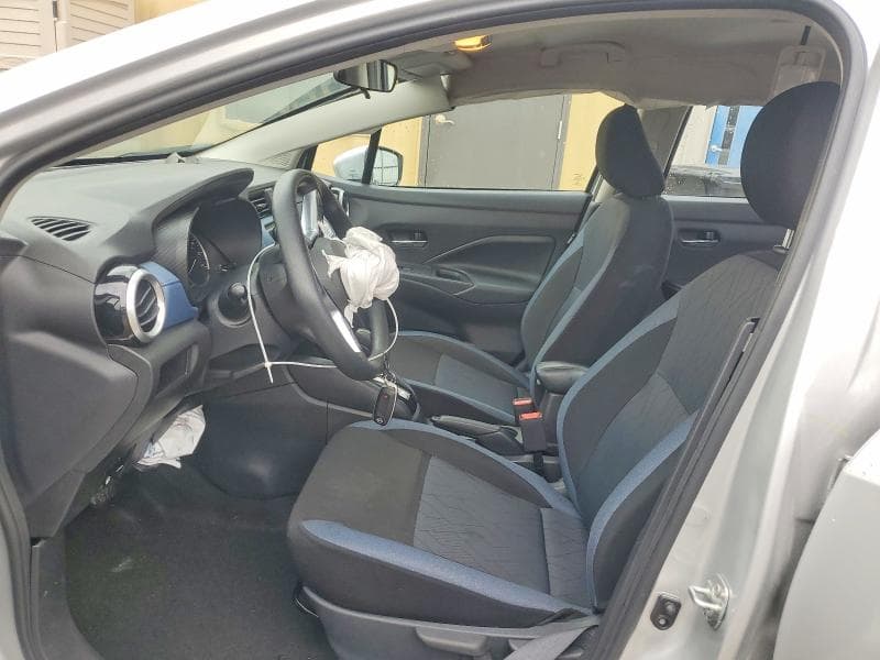 2025 NISSAN VERSA SV 7