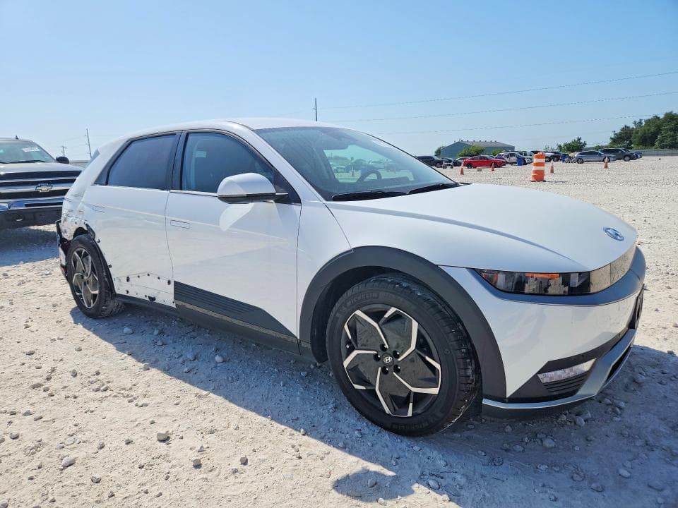 2024 HYUNDAI IONIQ 5 SEL 4