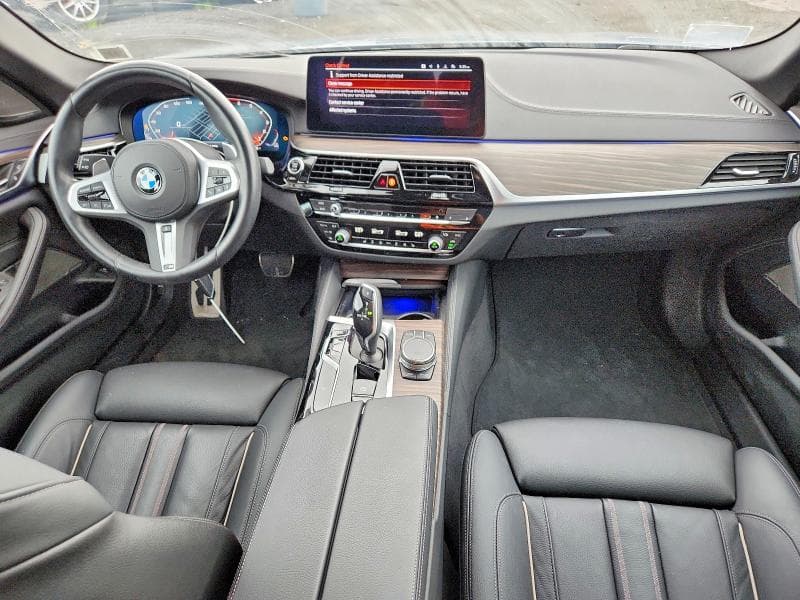 2023 BMW M550XI 8