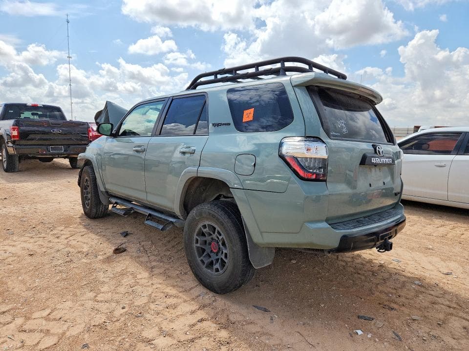 2021 TOYOTA 4RUNNER TRD PRO 2