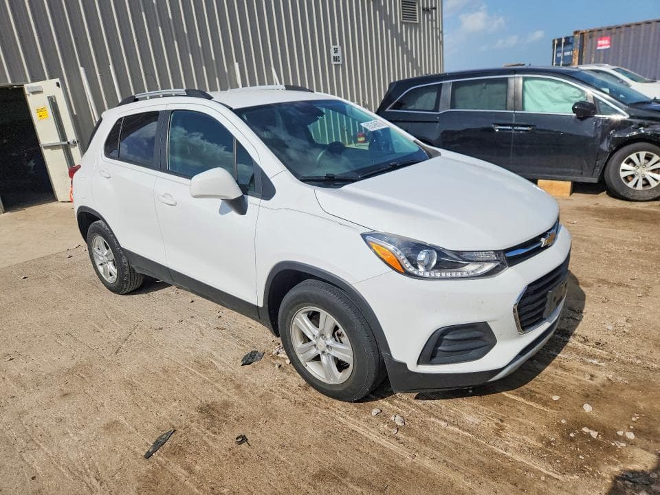 2021 CHEVROLET TRAX 1LT 4