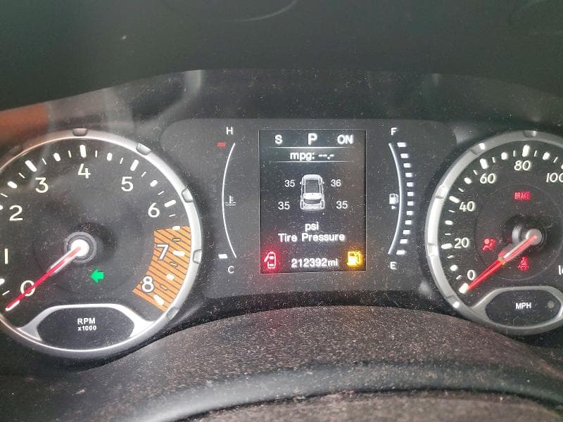 2020 JEEP RENEGADE LATITUDE 9