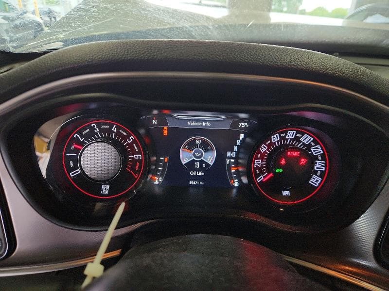 2022 DODGE CHALLENGER SXT 9