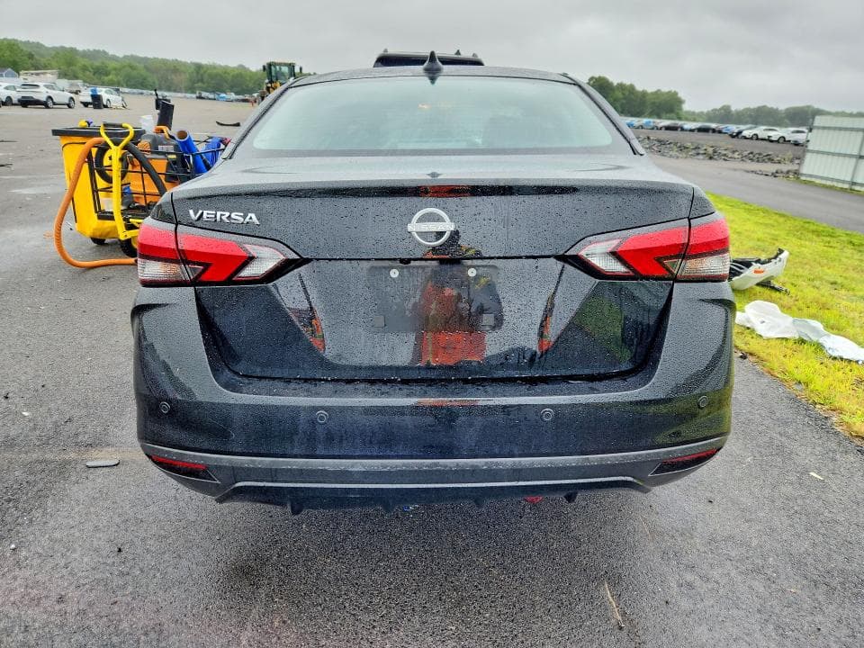 2025 NISSAN VERSA SV 6