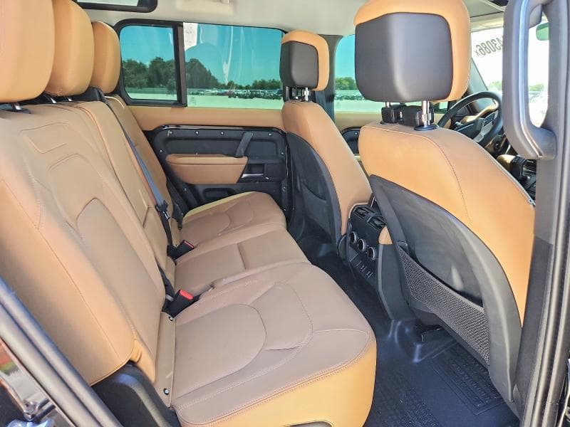 2026 LAND ROVER DEFENDER 110 S 10