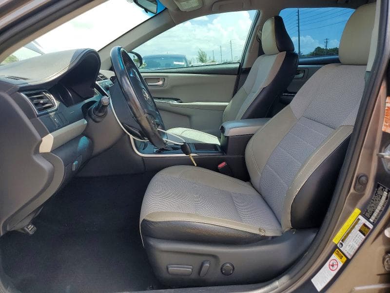 2017 TOYOTA CAMRY SE 7