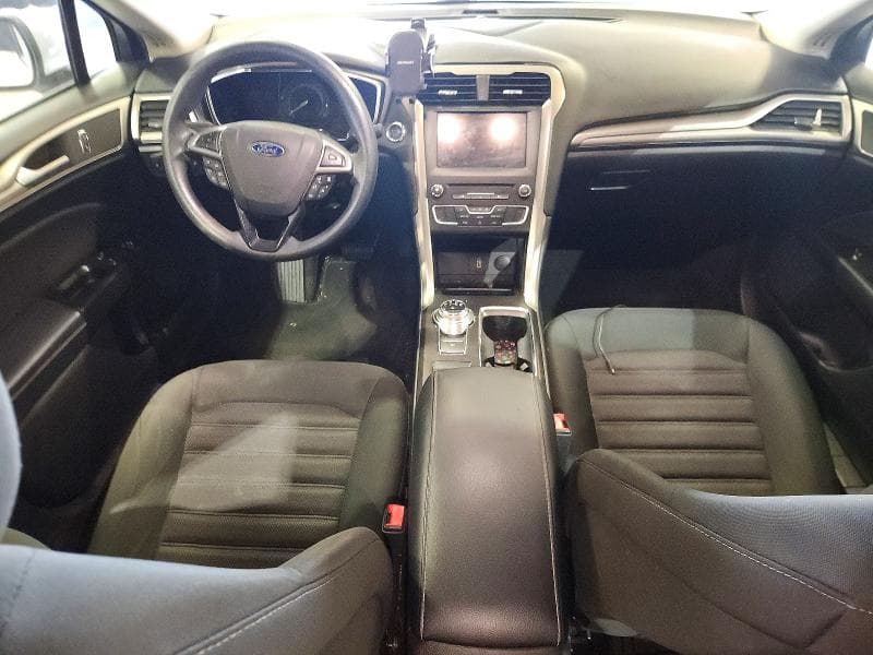 2017 FORD FUSION SE 8