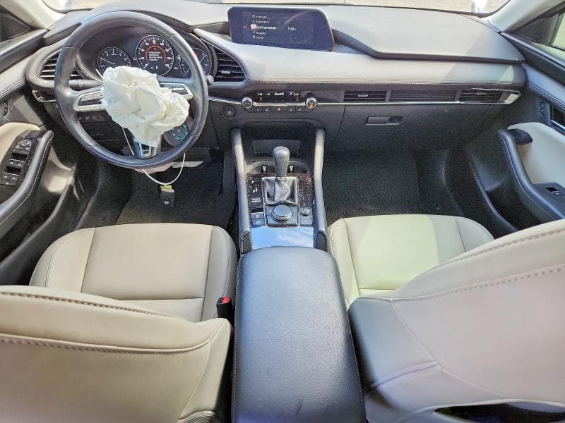 2023 MAZDA 3 PREFERRED 8
