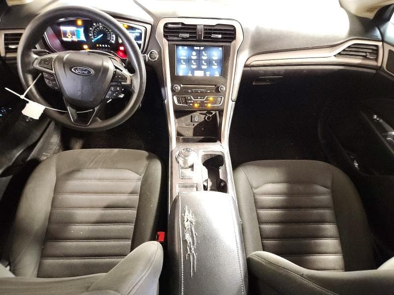 2017 FORD FUSION SE 8