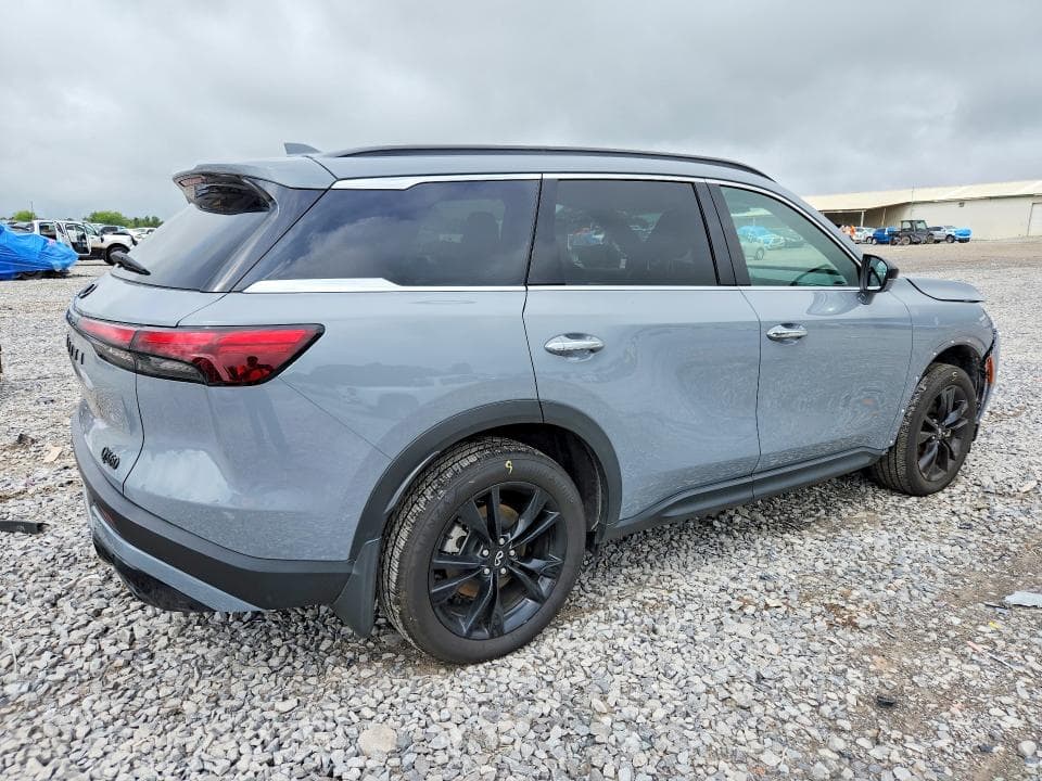 2025 INFINITI QX60 LUXE 3