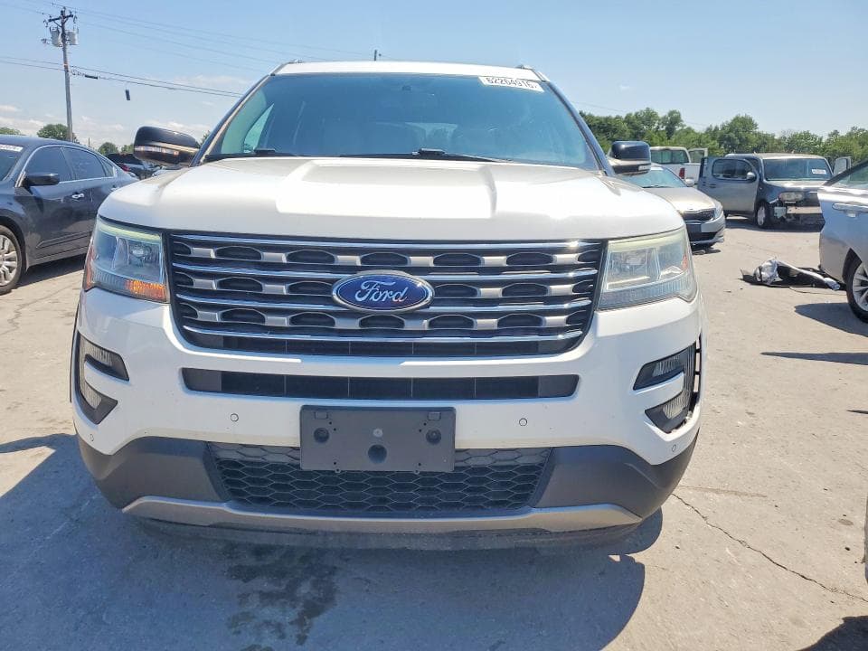 2017 FORD EXPLORER XLT 5