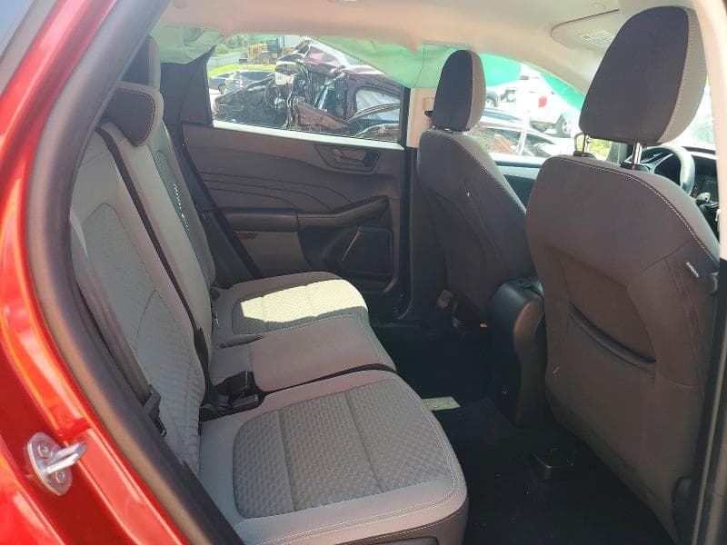 2022 FORD ESCAPE SE SE 10