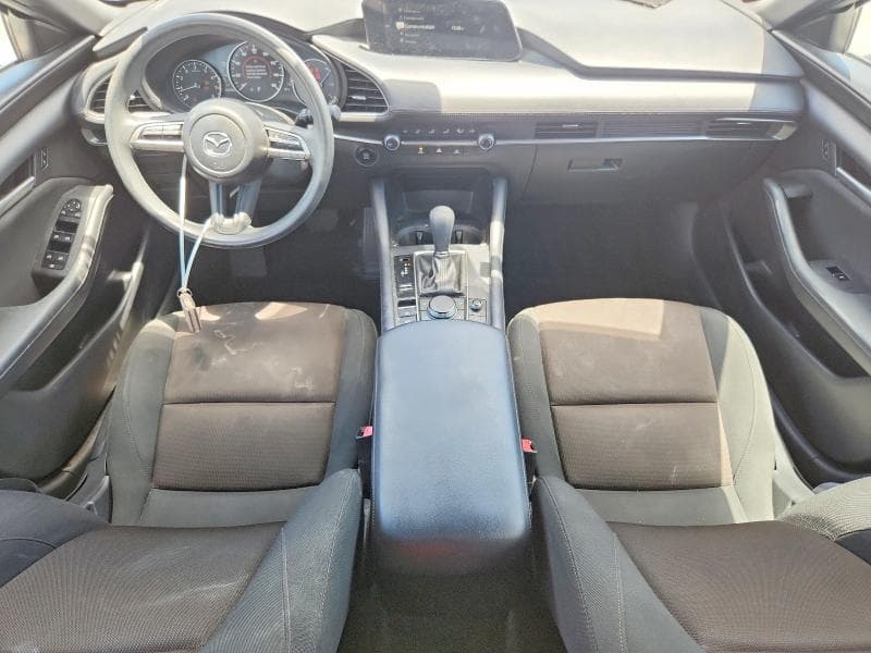 2022 MAZDA 3 8