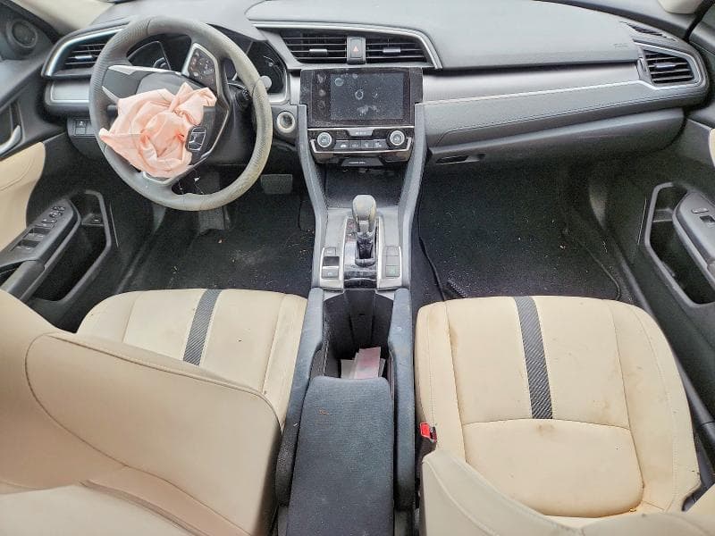 2018 HONDA CIVIC EX 8