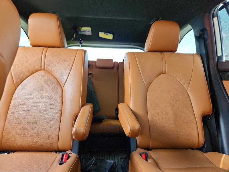 2021 TOYOTA HIGHLANDER PLATINUM 10