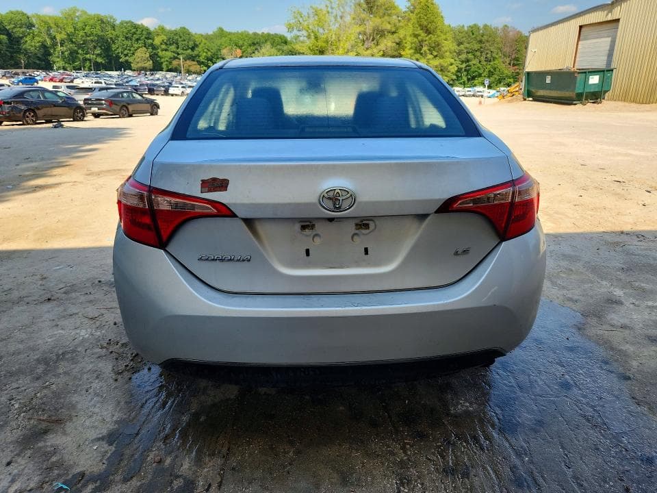 2017 TOYOTA COROLLA LE 6