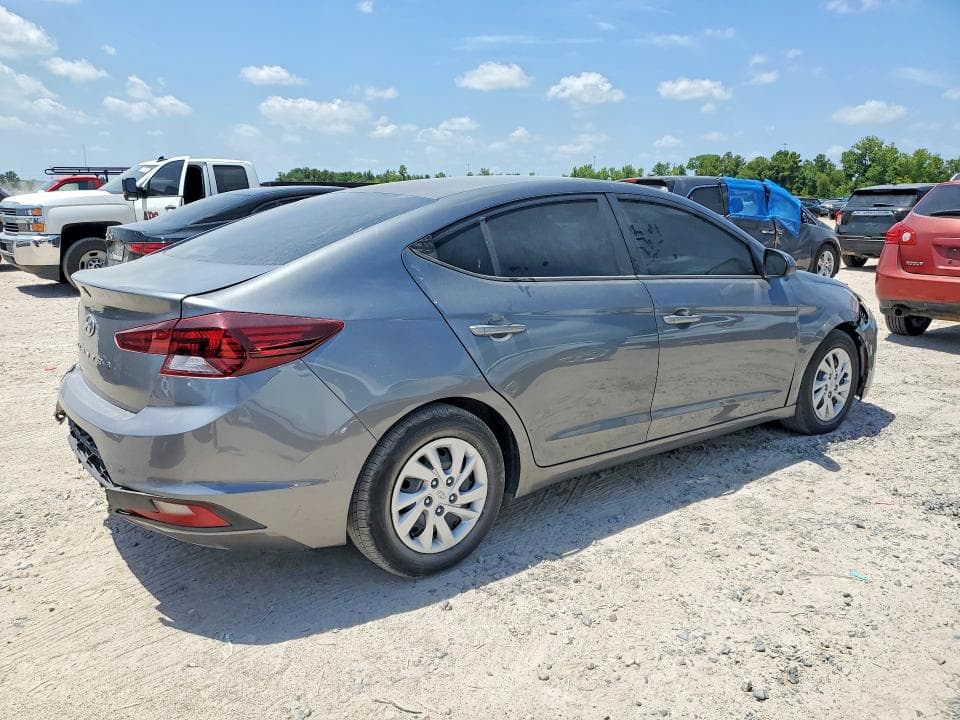 2019 HYUNDAI ELANTRA SE 3