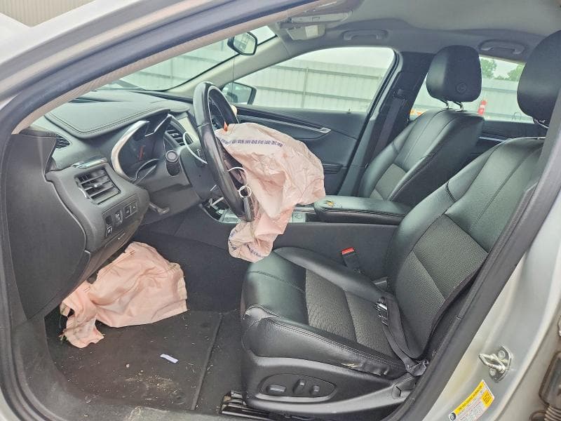 2017 CHEVROLET IMPALA LT 7