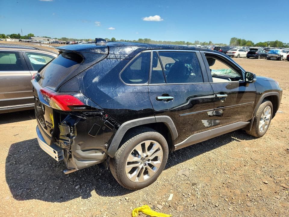 2025 TOYOTA RAV4 LIMITED 3