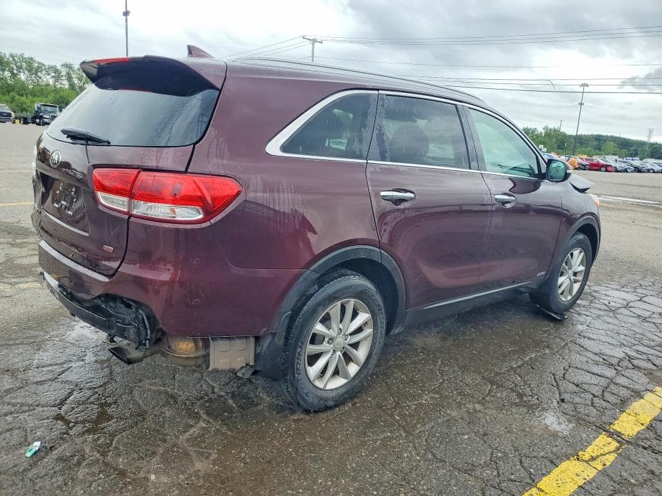 2018 KIA SORENTO LX 3