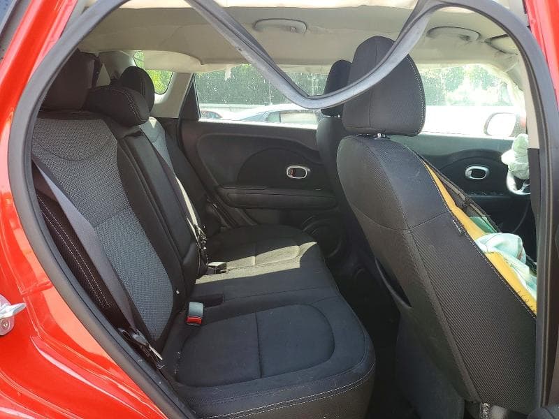 2018 KIA SOUL + 10