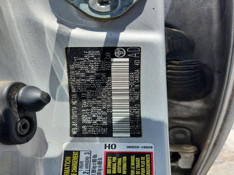 2017 TOYOTA COROLLA SE 12