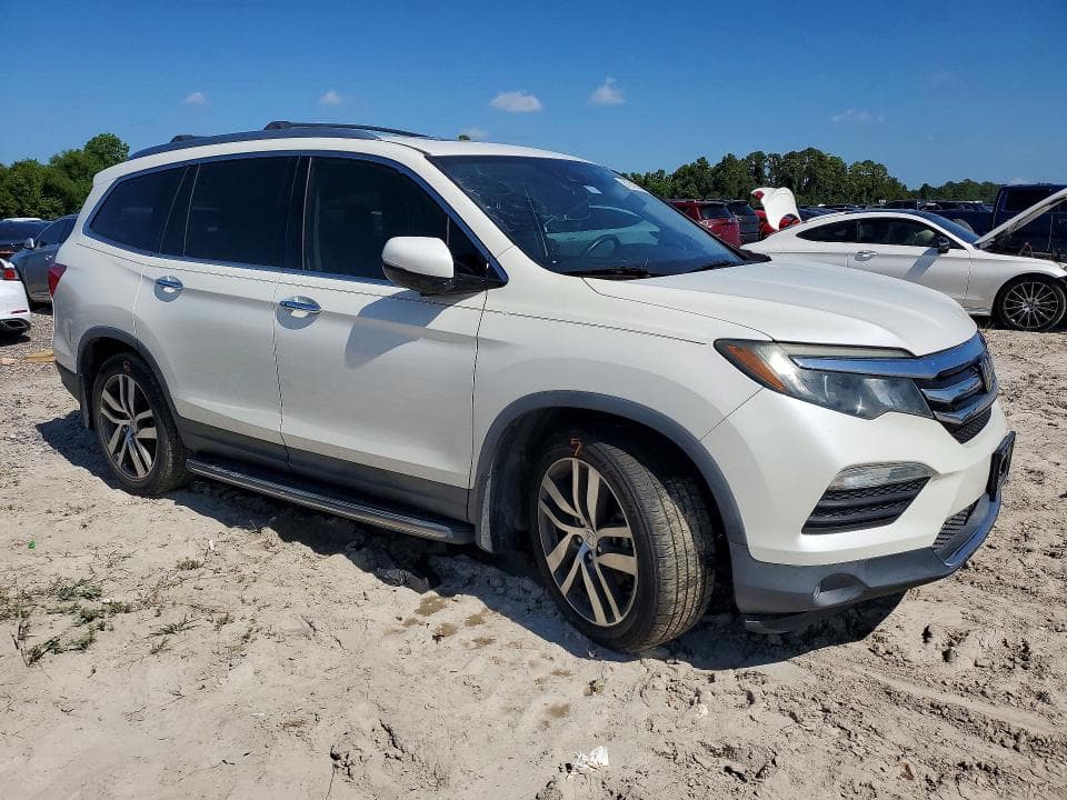 2017 HONDA PILOT ELITE 4