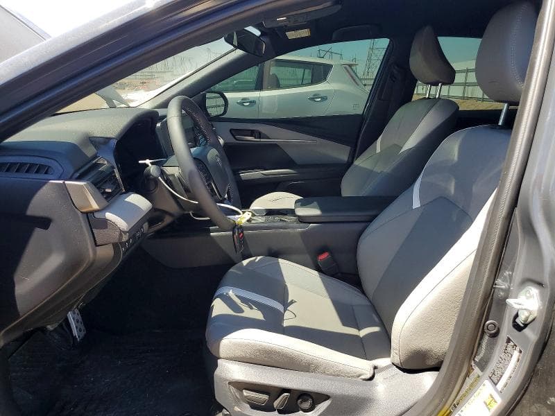 2025 TOYOTA CAMRY SE 7