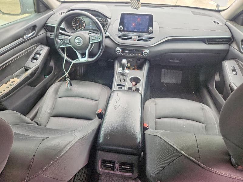 2019 NISSAN ALTIMA SV 8